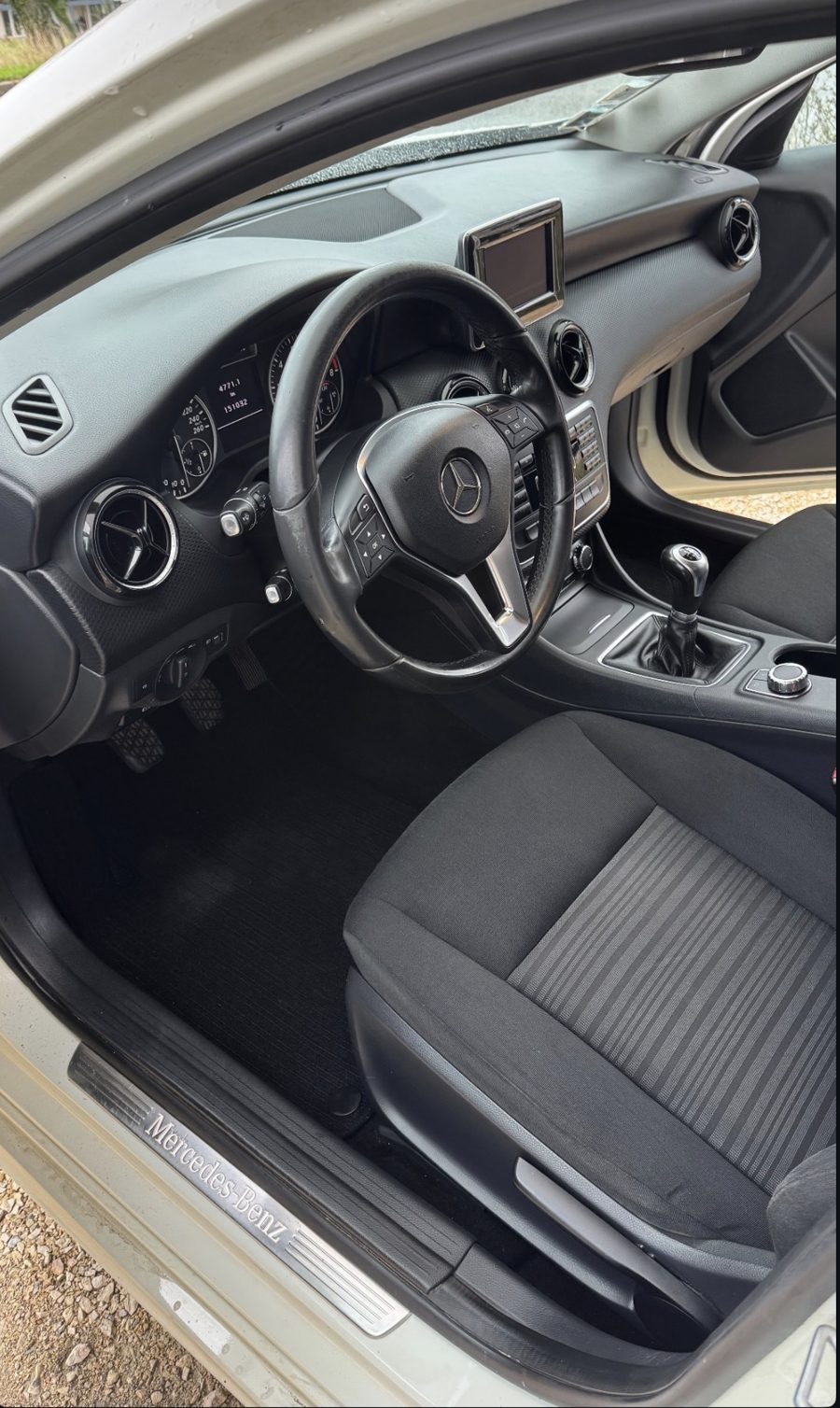 Intérieur nettoyé par NetCar Lannion — réalisation 21