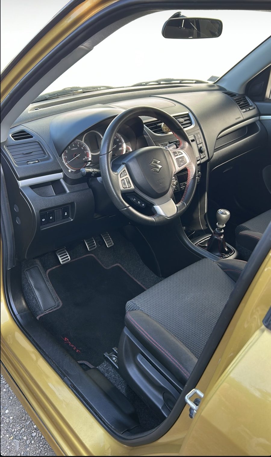 Intérieur nettoyé par NetCar Lannion — réalisation 3