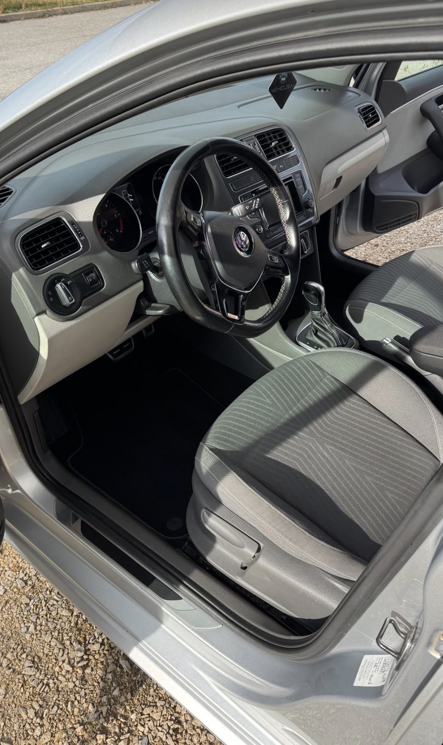 Intérieur nettoyé par NetCar Lannion — réalisation 14