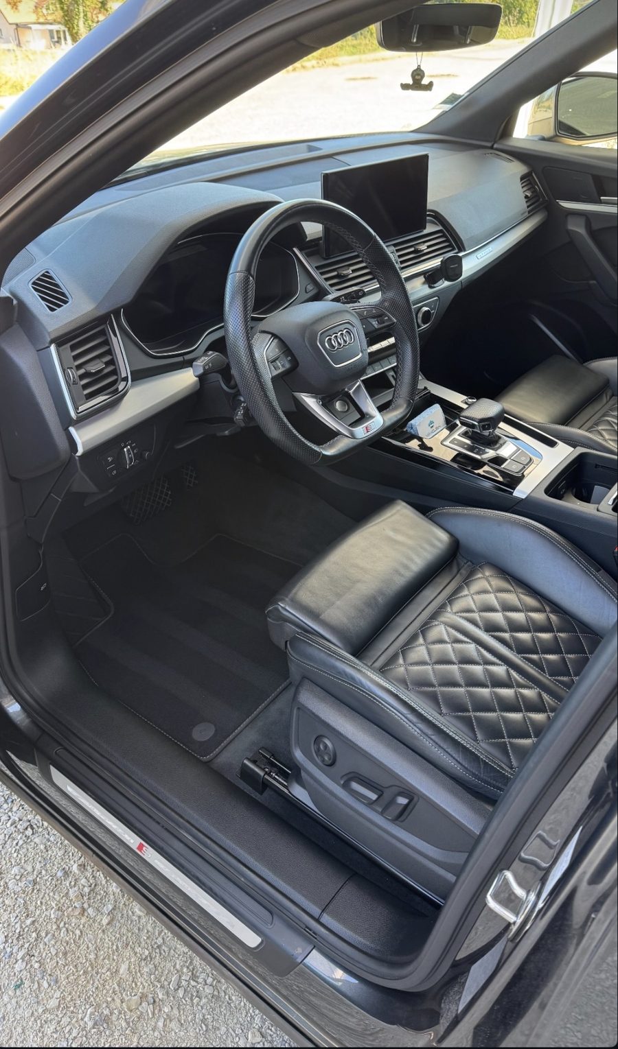 Intérieur nettoyé par NetCar Lannion — réalisation 13